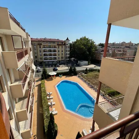 Apartment Summer Breeze 515 *